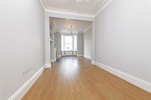 5 bedroom terraced house to rent, Clapham Common West Side, London, SW4