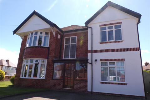 53 Elm Grove, Rhyl, LL18 3PD