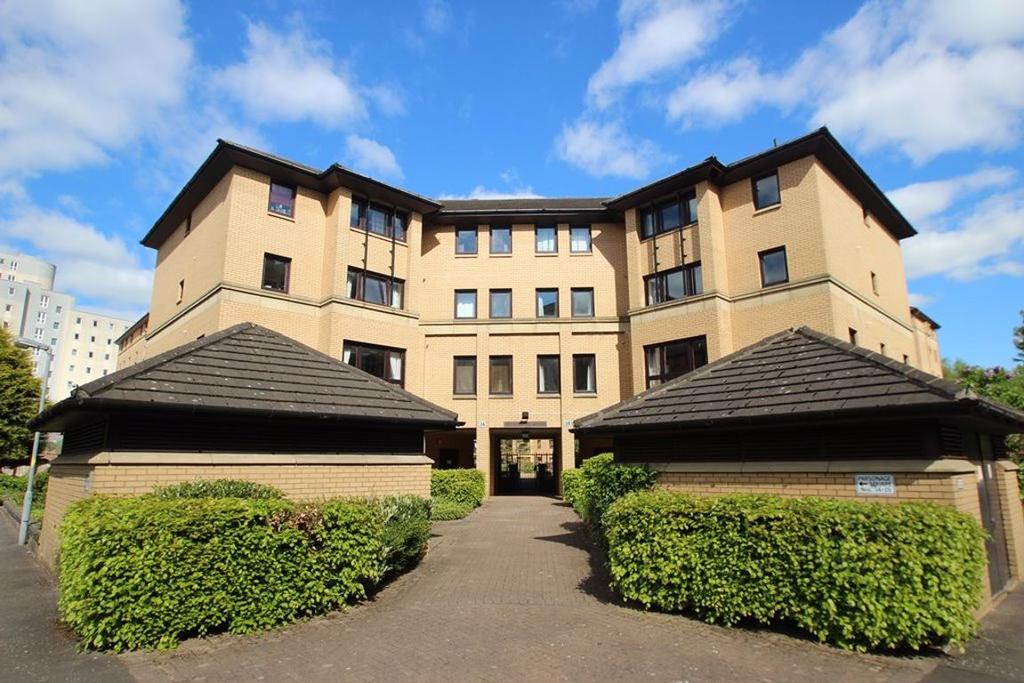 PARSONAGE SQUARE, GLASGOW, G4 0TA 2 bed flat £860 pcm (£198 pw)