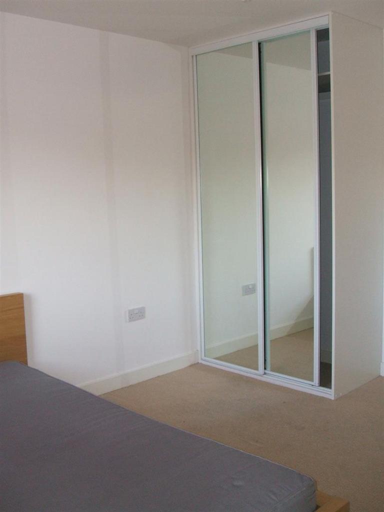 11 priory court bedroom 1.JPG