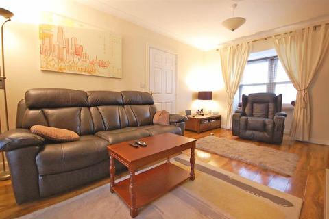 34 Chestnut Avenue, Great Notley, Braintree, CM77 7YJ