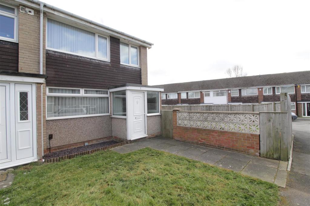Kitching Grove, Darlington 3 bed terraced house £125,000