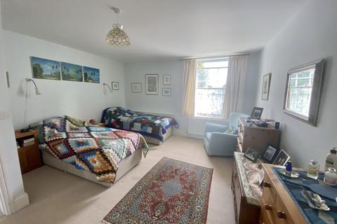 The Old Forge New Street, Chulmleigh, EX18 7BZ