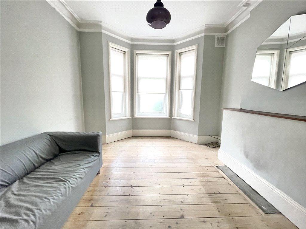 Amesbury Avenue, Streatham, SW2 1 bed apartment £375,000