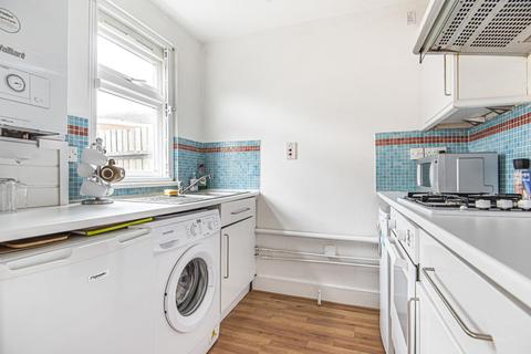 82 Heath Road, London, SW8 3AS