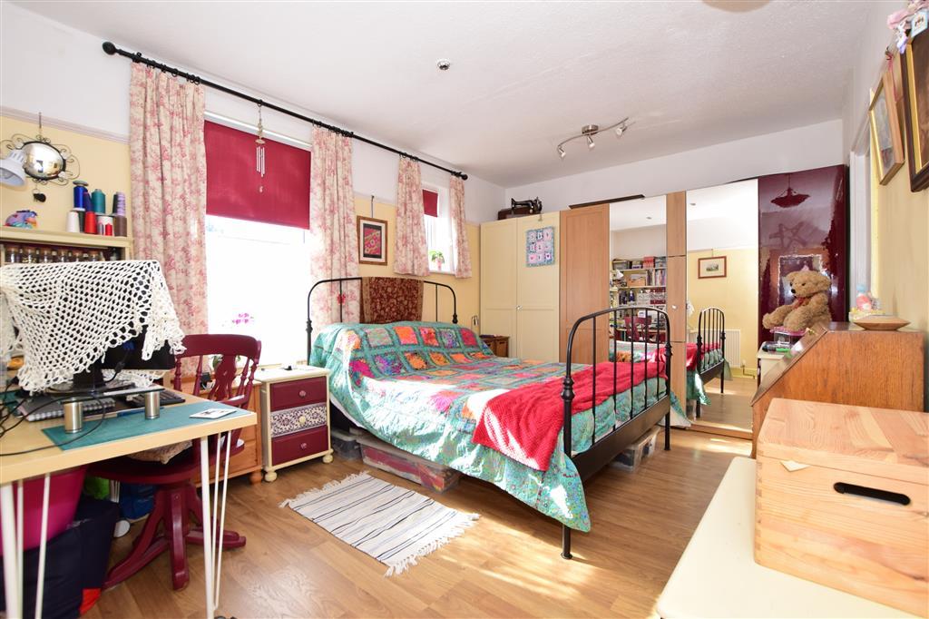 Stopford Road, Gillingham, Kent 2 bed terraced house £210,000