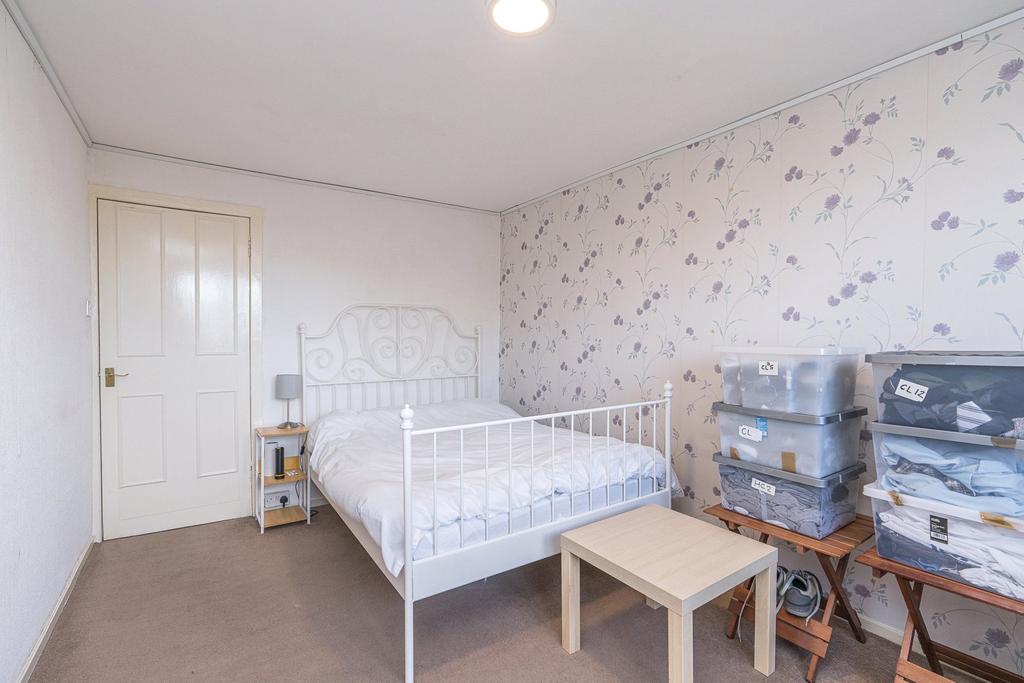 Bedroom 1 Alt