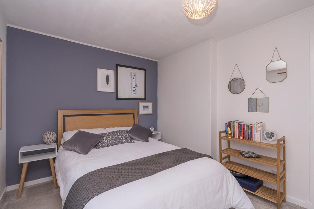 Bedroom 1 Alt