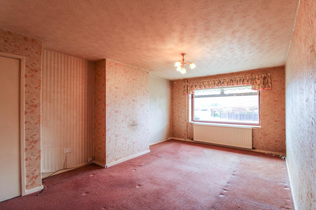 Hazel Road Mytchett GU16 6BA 3 bed bungalow £350,000