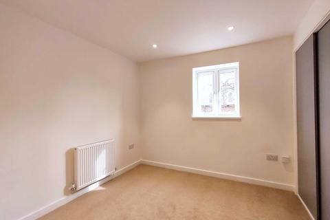 108b Long Chaulden, Hemel Hempstead, HP1 2HY