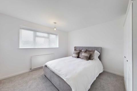 23 Peartree Road, Hemel Hempstead, HP1 3QW