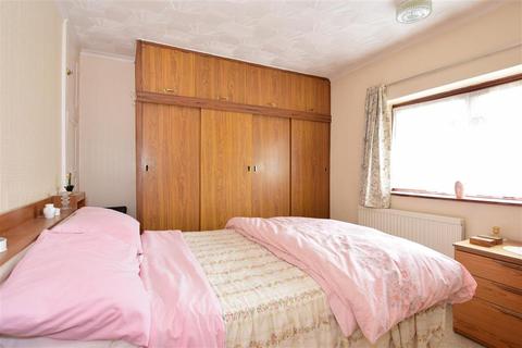 7 Harden Road, Northfleet, Gravesend, DA11 7HE