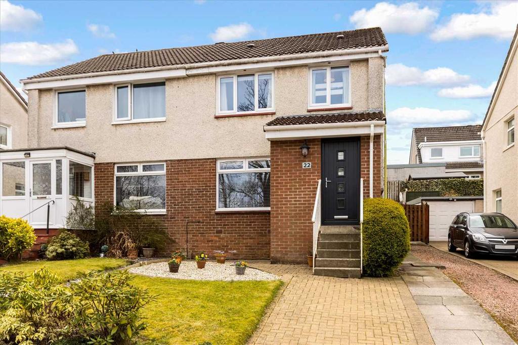 Mossneuk Drive, Mossneuk, EAST KILBRIDE 3 bed semidetached house £