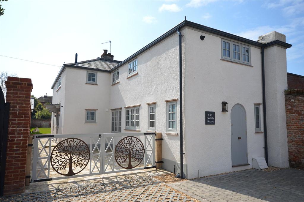 Cannon Street, Lymington, SO41 3 bed detached house £1,195,000