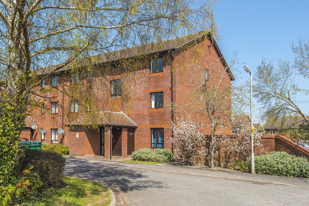 Didcot, Oxfordshire, OX11 1 bed flat £155,000