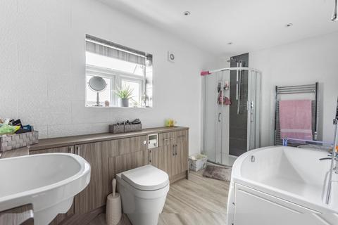 188 Bourne Vale, Bromley, BR2 7LU