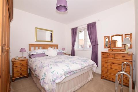 37 Bagham Place, Chilham, Canterbury, CT4 8DF