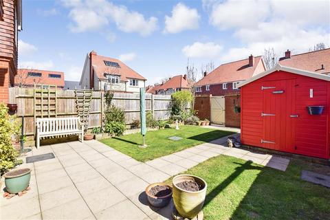 37 Bagham Place, Chilham, Canterbury, CT4 8DF