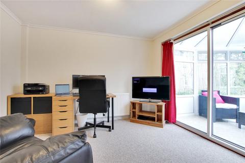 1 Crockenhall Way, Istead Rise, Gravesend, DA13 9DB