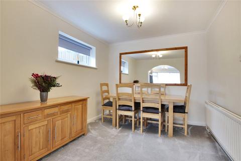 1 Crockenhall Way, Istead Rise, Gravesend, DA13 9DB