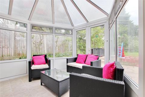 1 Crockenhall Way, Istead Rise, Gravesend, DA13 9DB