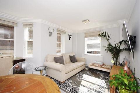 2 bedroom apartment to rent, Upper Berkeley Street, Mayfair W1H