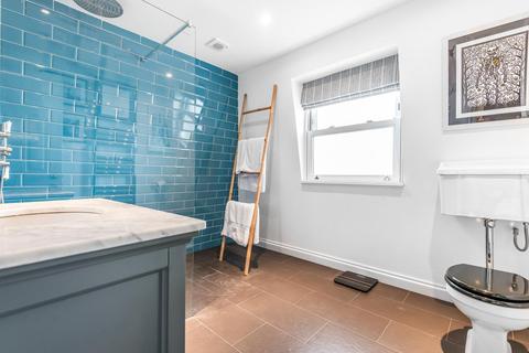 26a Inglemere Road, Mitcham, CR4 2BT