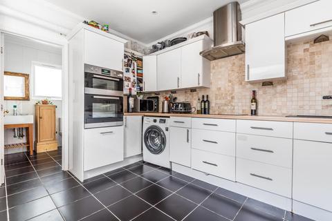 26a Inglemere Road, Mitcham, CR4 2BT