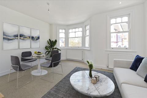 20 Larden Road, London, W3 7ST