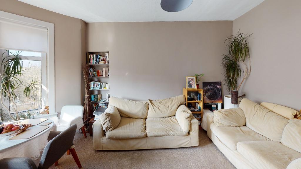 Kennoway Drive, Partick, Glasgow, G11 1 bed flat £115,000