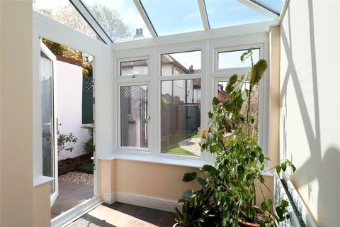1 Thurstan Road, London, SW20 0EB