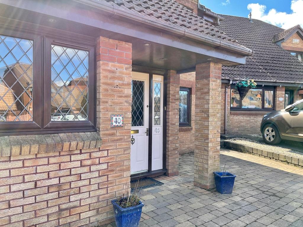 Eriskay Crescent, Newton Mearns... 4 bed house £325,000