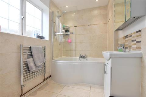 42 Caley Road, Tunbridge Wells, TN2 3BN