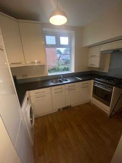 3 bedroom semi-detached house to rent, Parsonage Road, Manchester