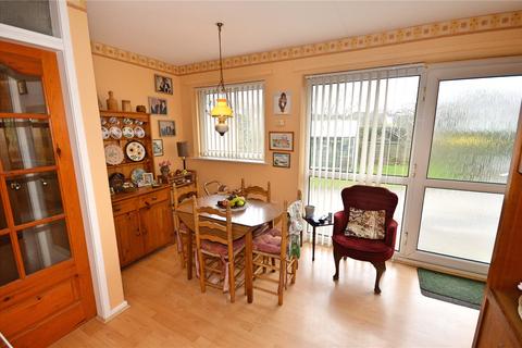 17 Chestnut View, Kerry, Newtown, SY16 4PR