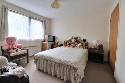 11 Abbey Close, Rendlesham, Woodbridge, IP12 2UD