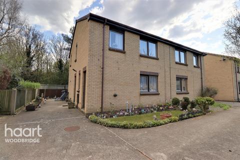 11 Abbey Close, Rendlesham, Woodbridge, IP12 2UD