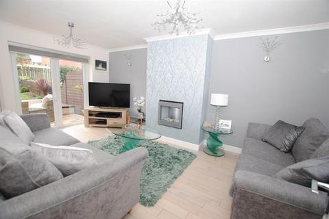 30 Oak Tree Close, Arkwright Town, Chesterfield, S44 5BW