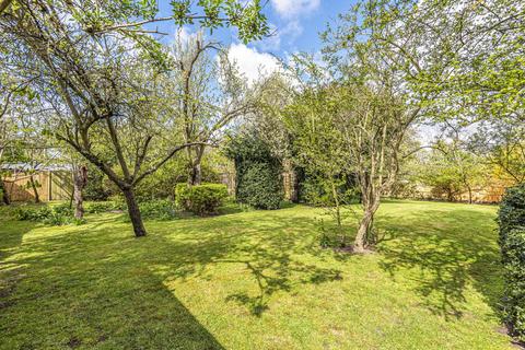 96 Guibal Road, London, SE12 9LZ