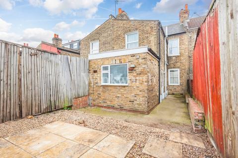 77 Winchelsea Road, London, N17 6XL