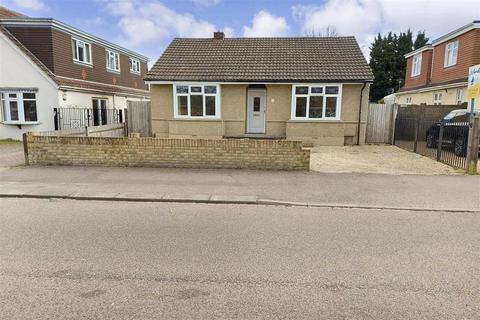 13 King George Road, Chatham, ME5 0TX