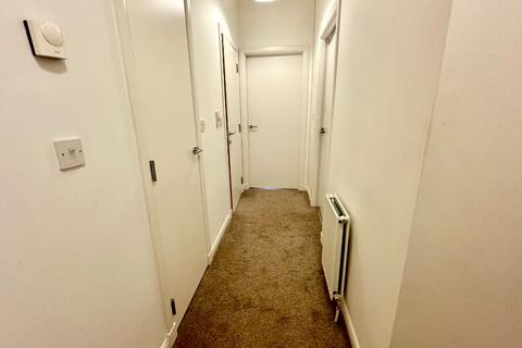 1 bedroom flat to rent, Duke Street, Dennistoun, Glasgow, G4