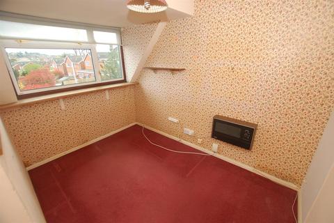 1 Fenn Rise, Stourbridge, DY8 5NP