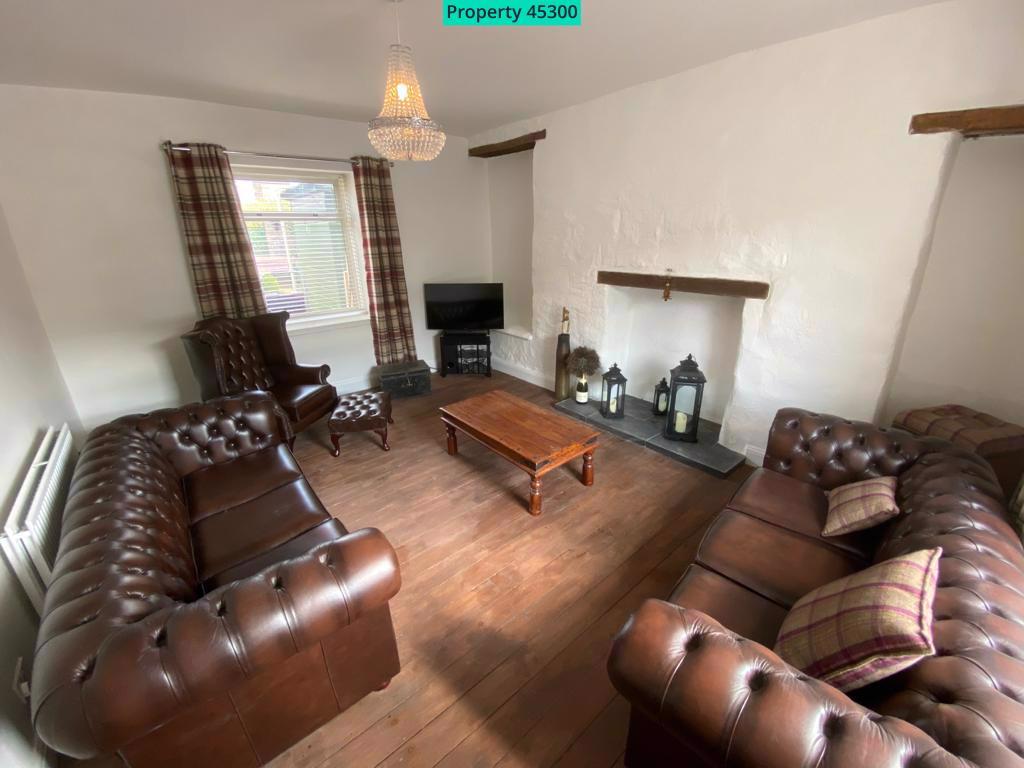 Hamilton Street, Tillicoultry, FK13 6EL 3 bed cottage £190,000