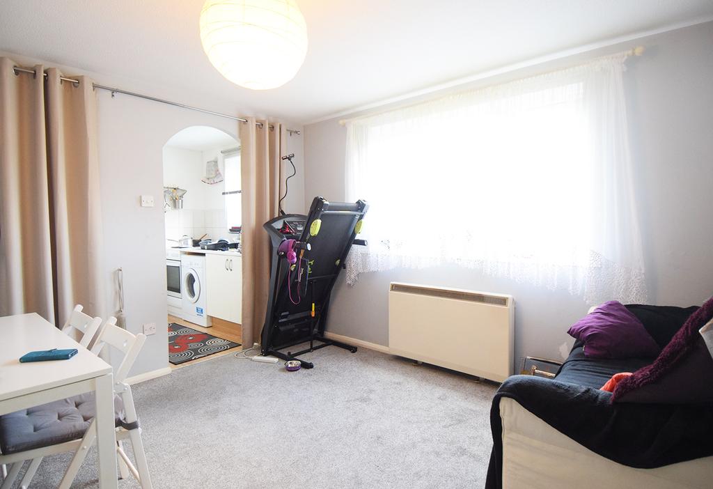 Studio Flat  Greenford