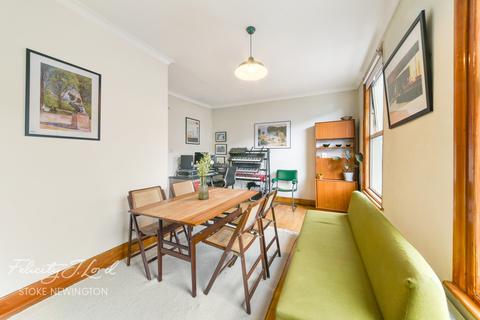 45b Rectory Road, London, N16 7PP