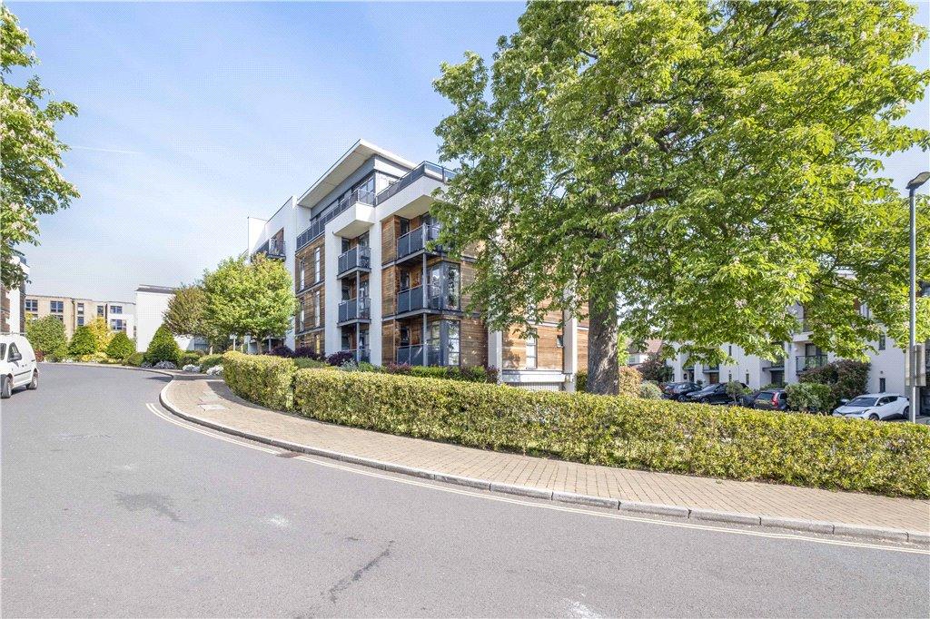 Scott Avenue, Putney, SW15 1 bed apartment £1,500 pcm (£346 pw)