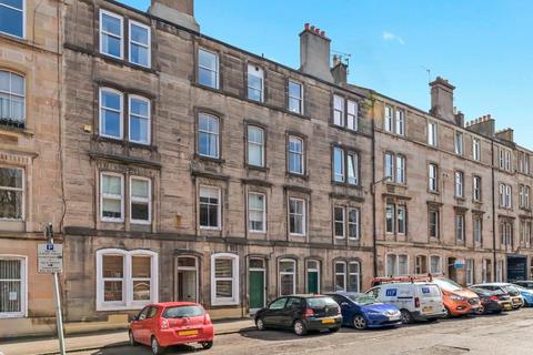 2 bedroom flat to rent, Brunswick Street, Hillside, Edinburgh, EH7