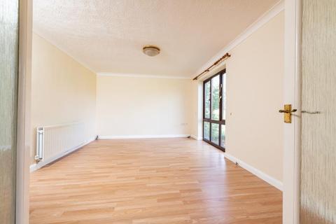 77 Oxlease, Witney, OX28 3QY