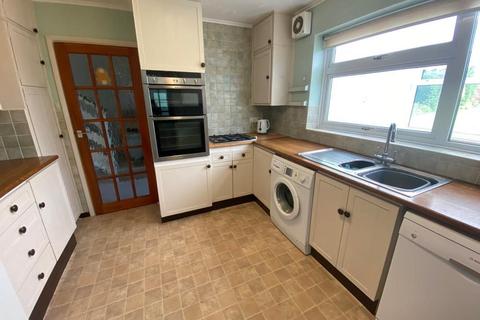 12 Billing Road, Brafield On The Green, Northampton, NN7 1BL